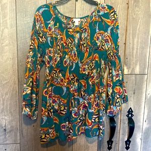 SPENSE Beautiful Women’s Top. Size XL.
